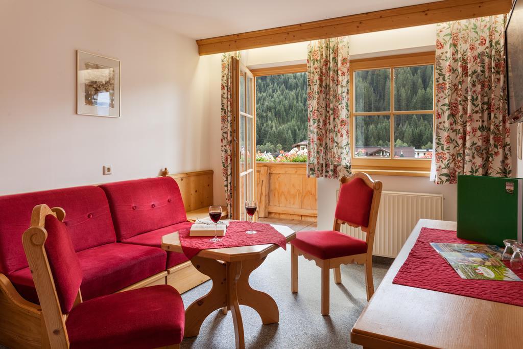 Hotel Garni Hanslerhof " Urlaub Am Bauernhof " Gerlos Exterior photo